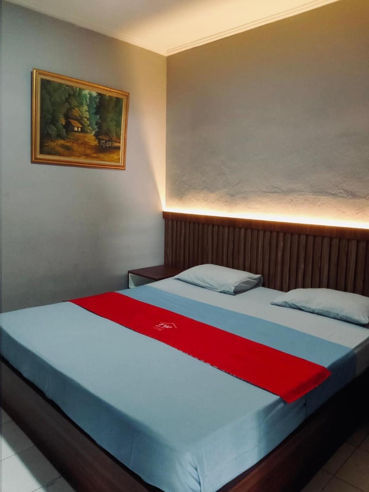 Tw Penginapan Cianjur Εξωτερικό φωτογραφία